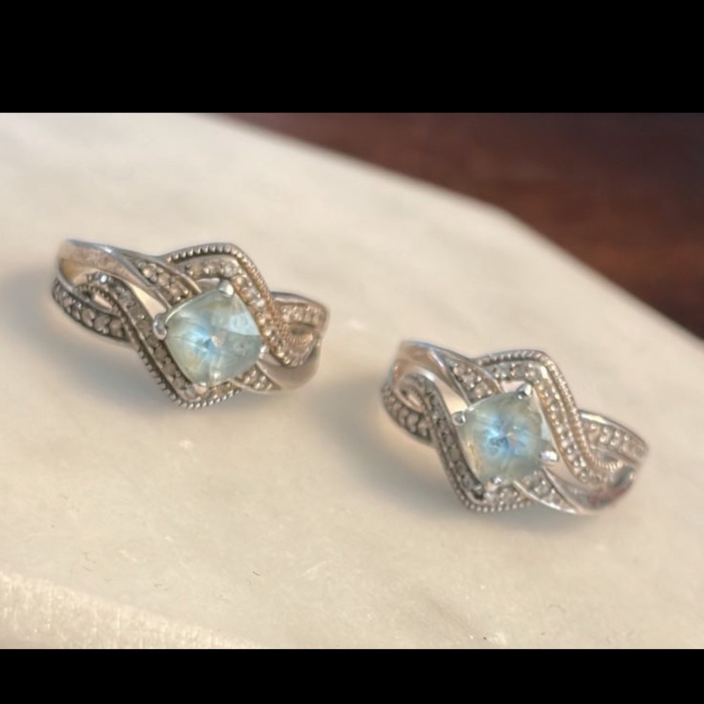 100 Authentic Zales Sterling Silver Light Blue Sapph… Gem